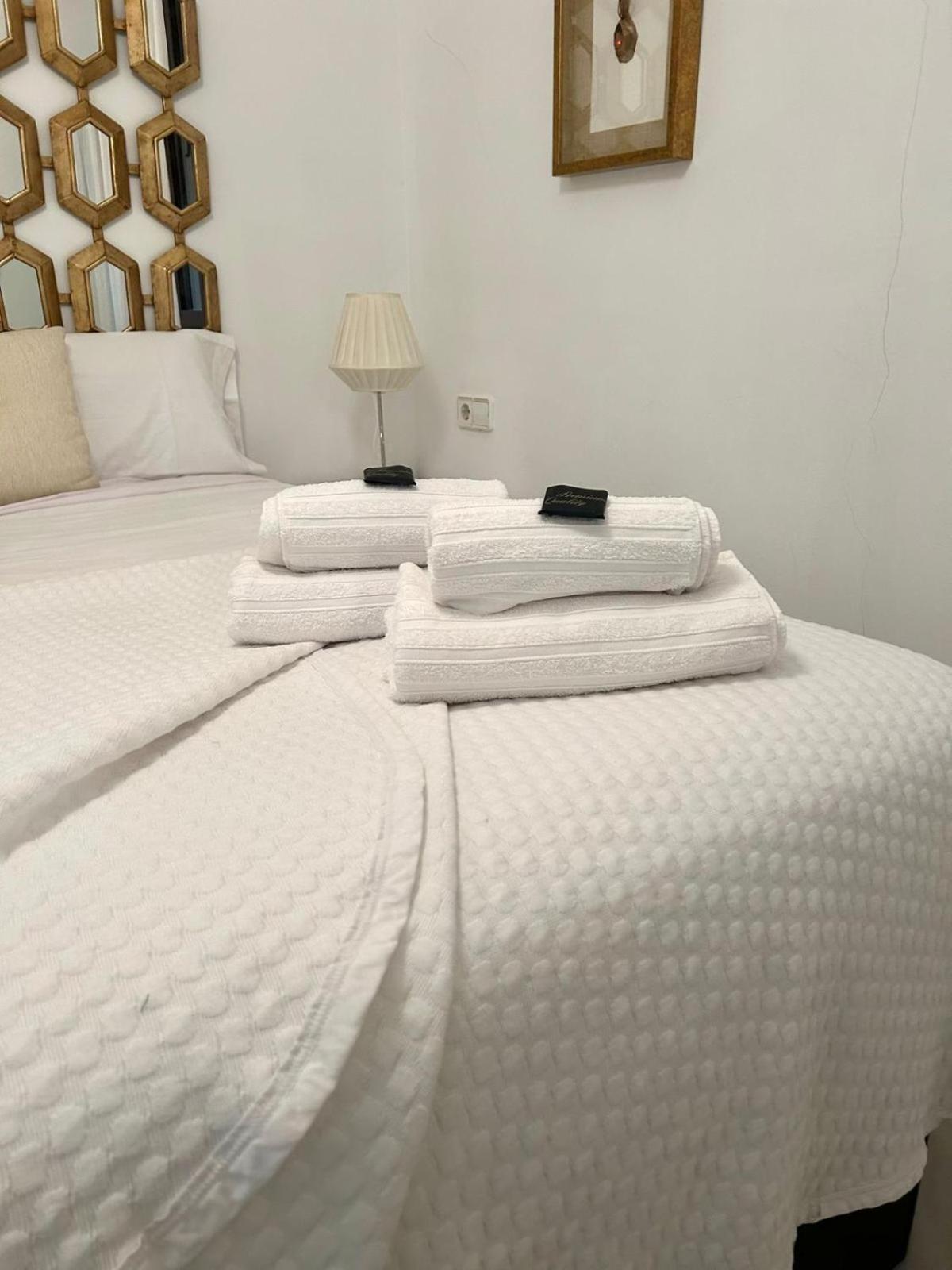Triana Apartment Sevilla Eksteriør billede